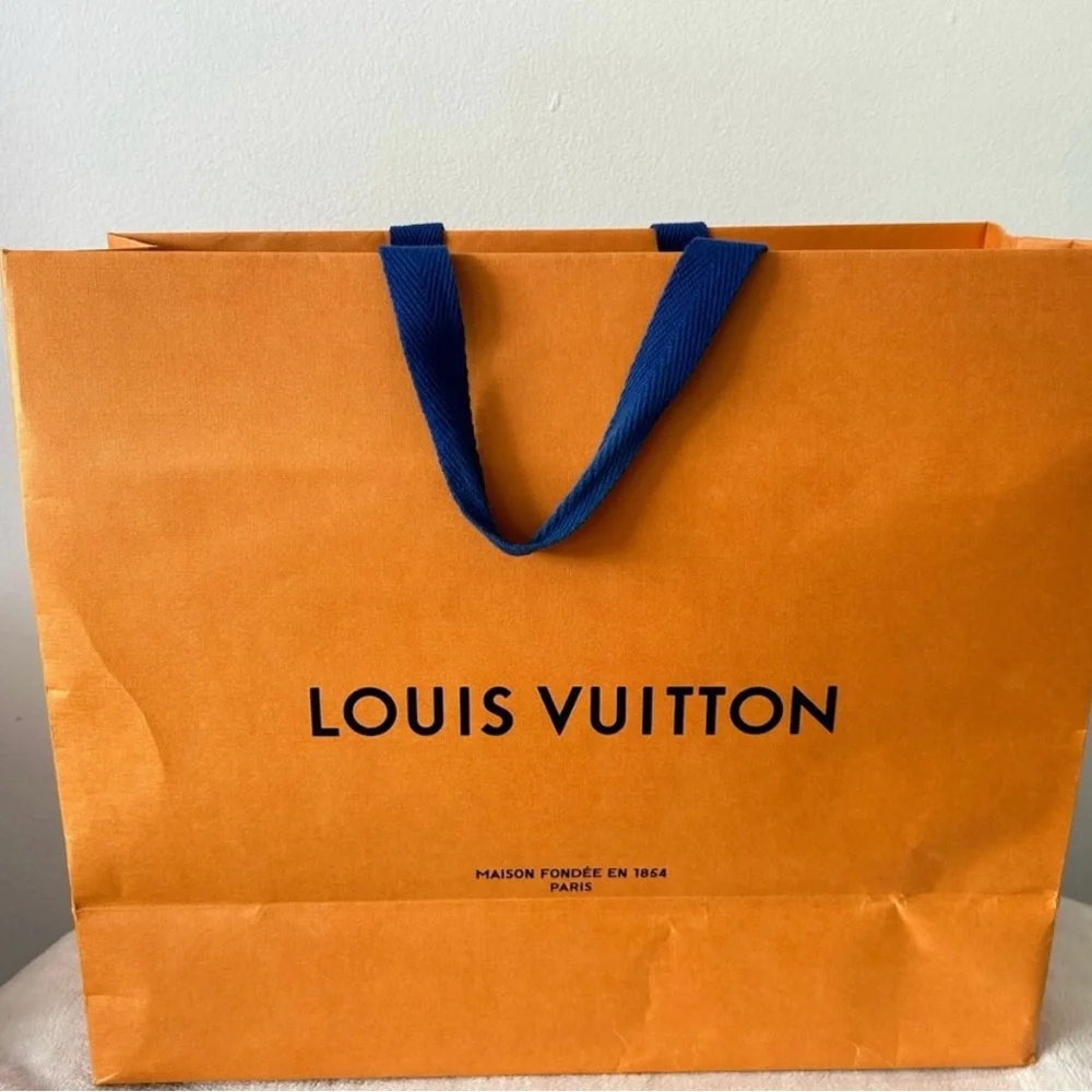 Louis Vuitton Mini Deauville Crossbody - Picture 8 of 13